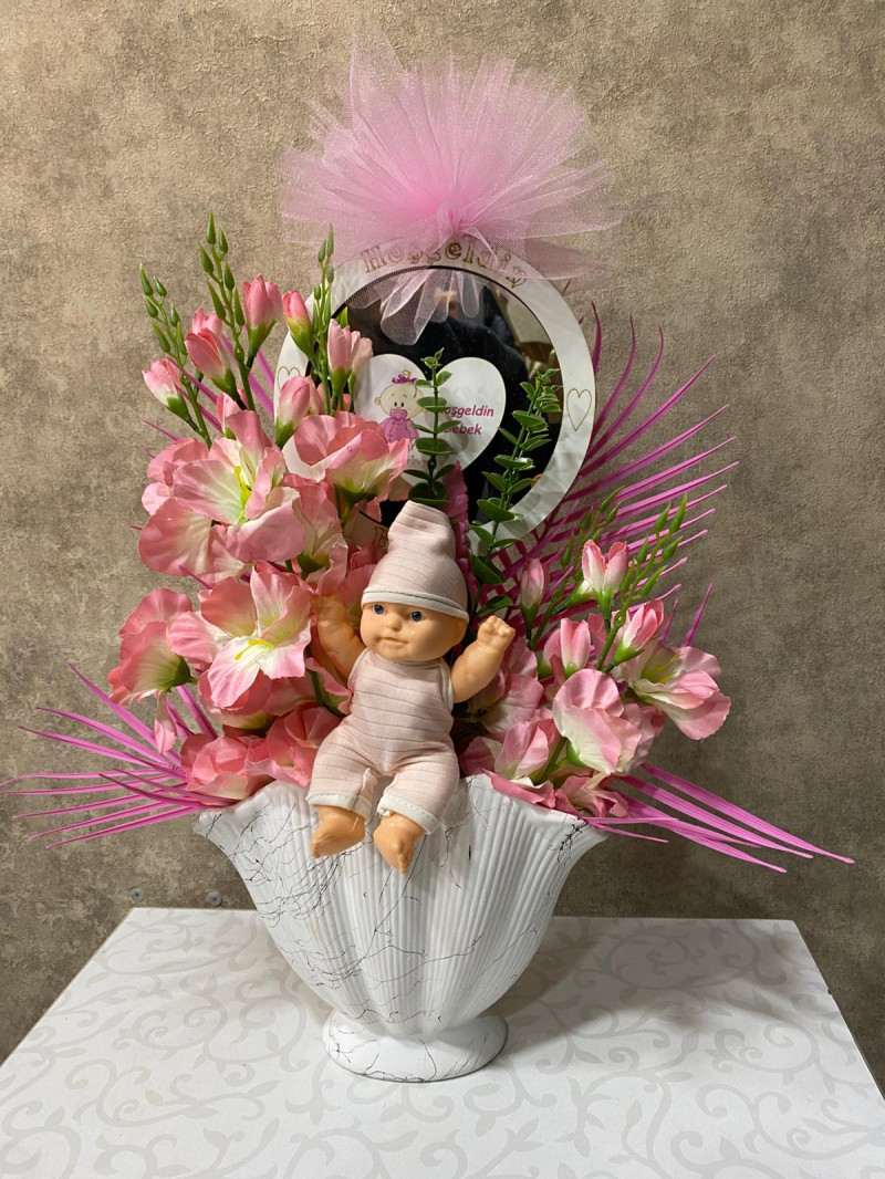Pembe Renkli Bebek Aranjmanı