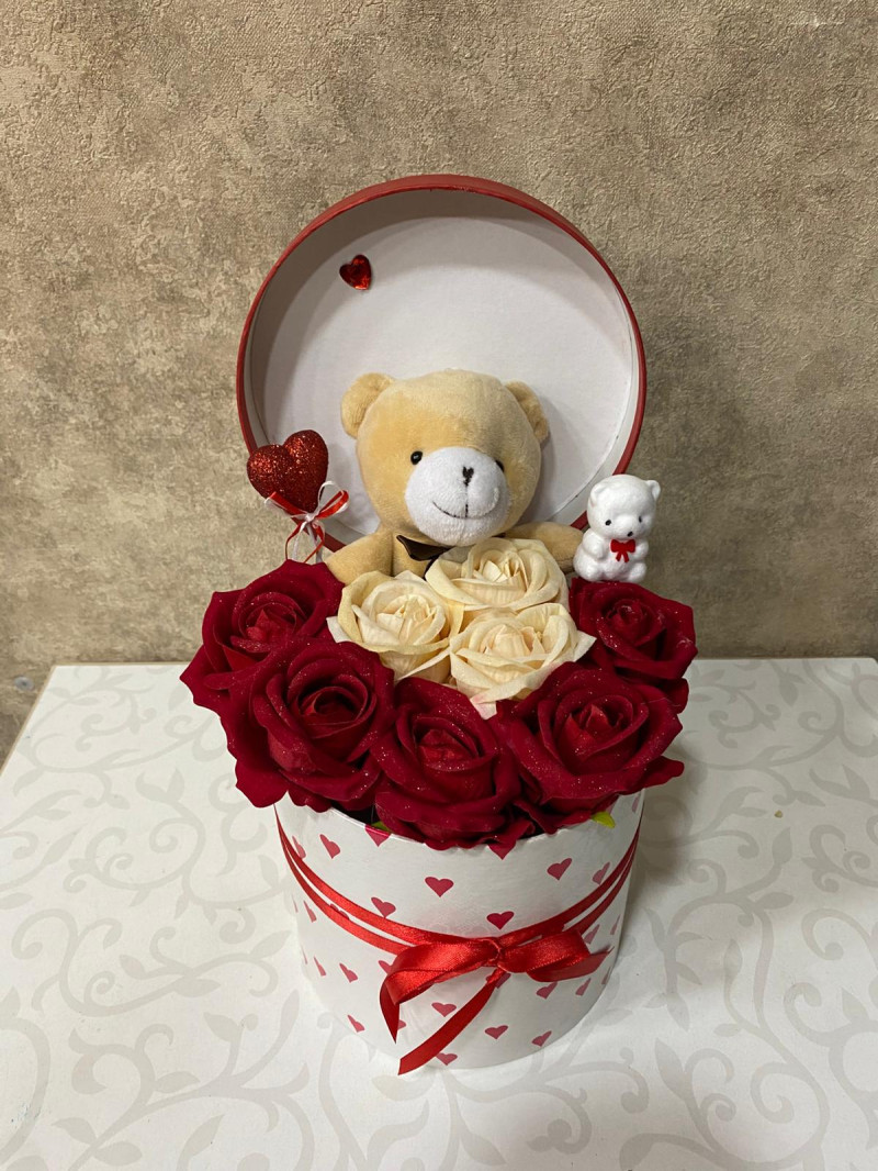 Peluş Ayıcıklı Gül Aranjmanı