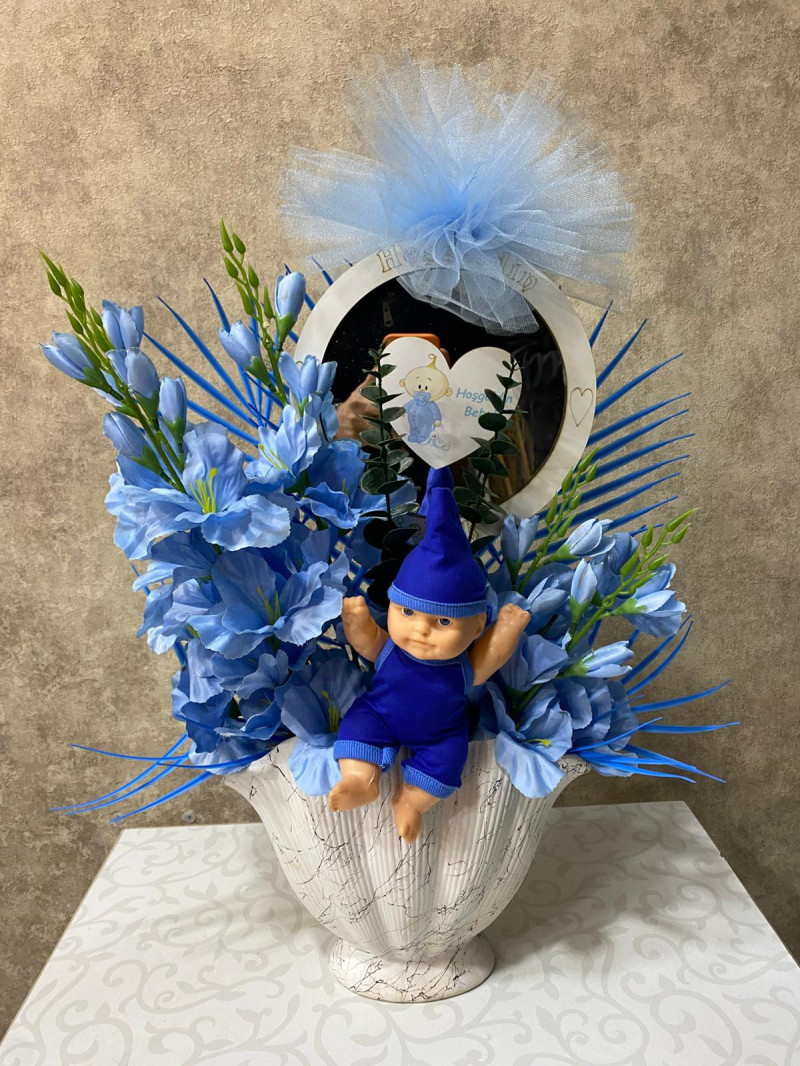 Mavi Renkli Bebek Aranjmanı